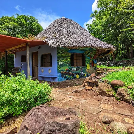 Finca Del Sol Eco Lodge Santa Cruz Exterior photo