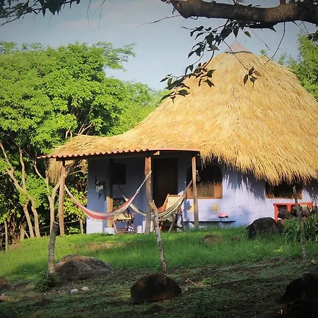 Finca Del Sol Eco Lodge Santa Cruz Exterior photo